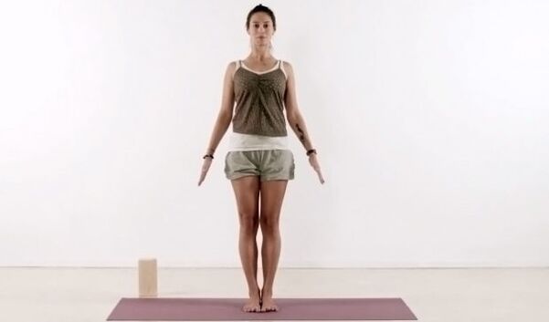 Yoga-Tadasana-Pose zum Abnehmen